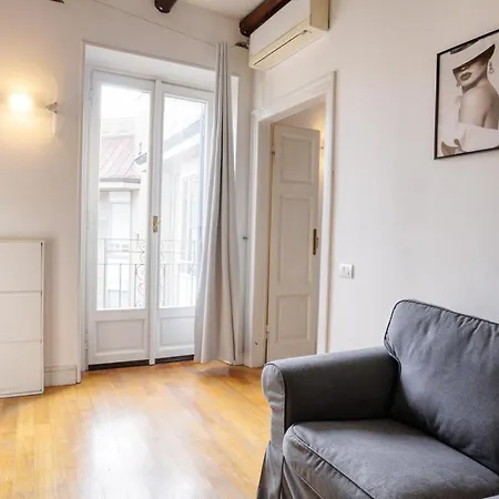 公寓 Duomo Charming Maison With Private Terrace - A Unique Milanese Experience