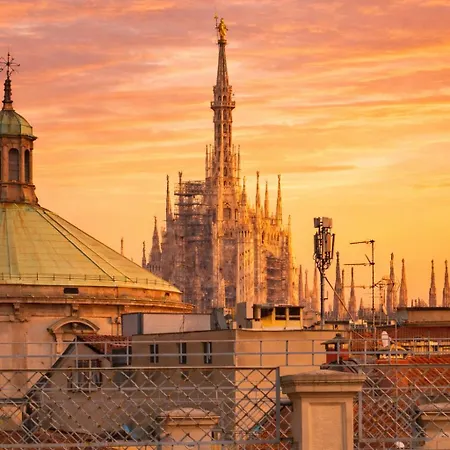 Duomo Charming Maison With Private Terrace - A Unique Milanese Experience * Mediolan